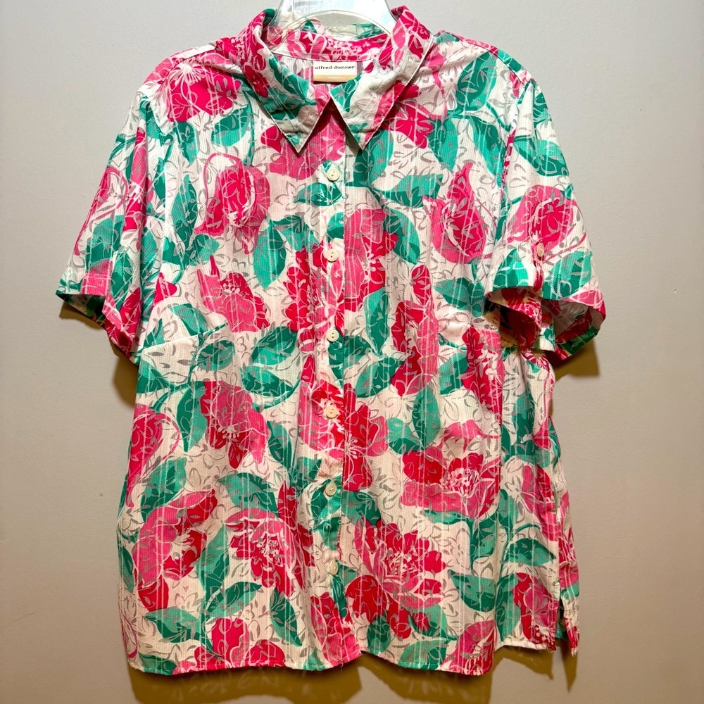 Alfred Dunner Pink and‎ Green Casual Button Down Shirt. Size 18W